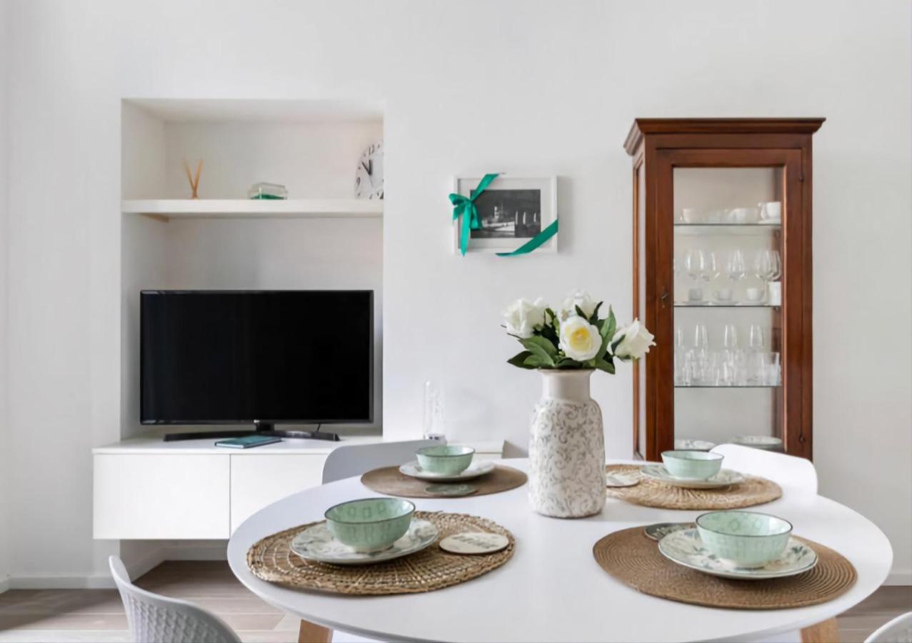 Sofia Lake Suite Комо Экстерьер фото